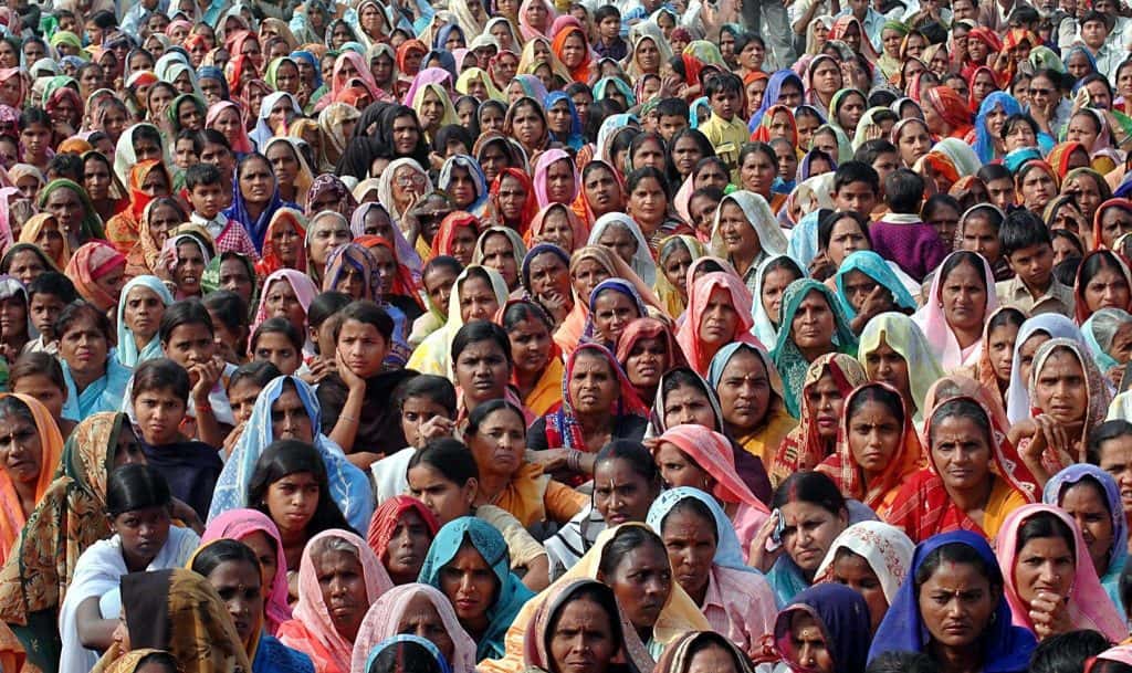 Үндістанда ауқымды халық санағы басталды: дерек цифрлы форматта жиналады 