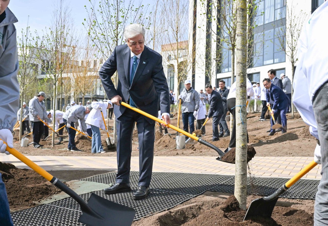 Мемлекет басшысы &laquo;Таза Қазақстан&raquo; республикалық экологиялық акциясына қатысты 