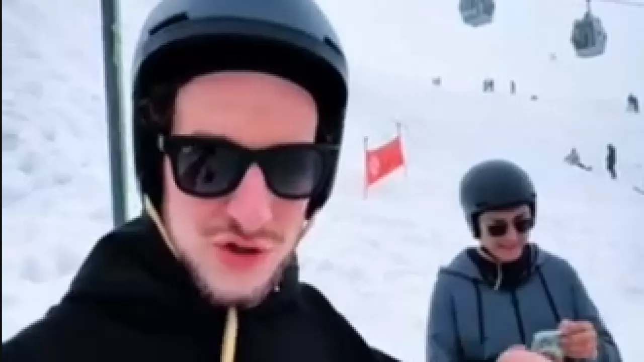 Блогер из США открыл для себя красоты Алматы  