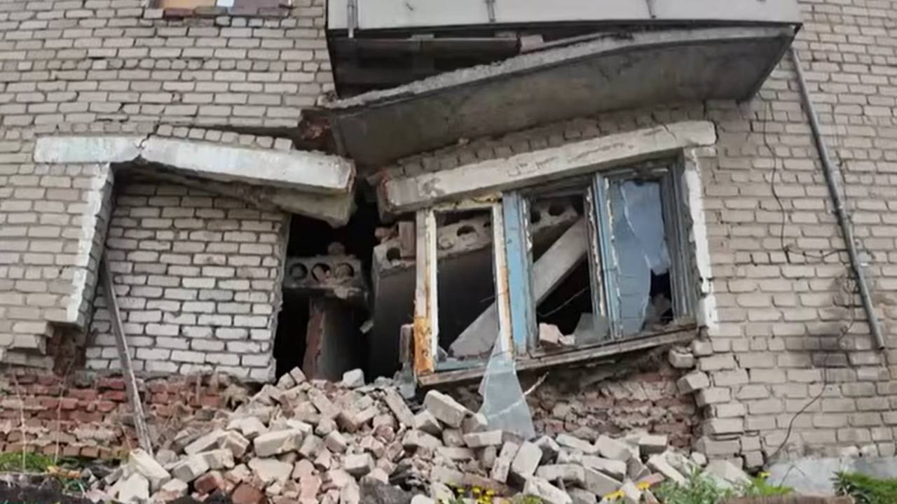 СҚО-да 2 қабатты тұрғын үй опырылып түсті