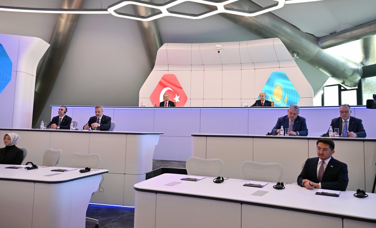 Президент Түркі мемлекеттеріне ортақ &laquo;Turkic AI&raquo; IT хабын құруды ұсынды