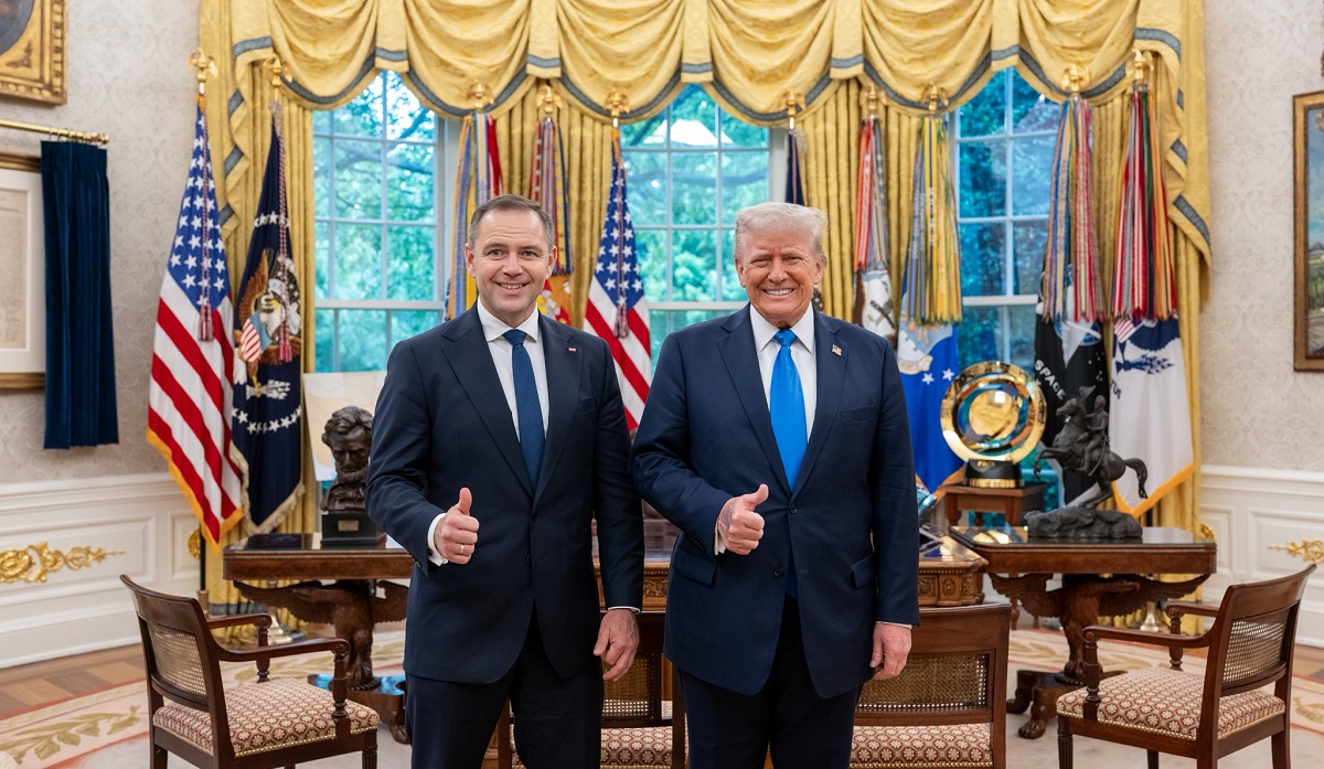 Трамп Польшаға 5 мың америкалық әскер жіберілетінін мәлімдеді
