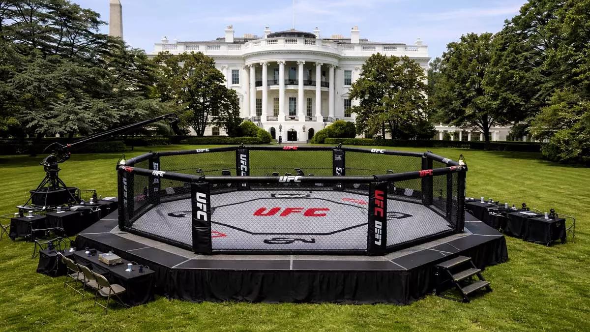 Ақ үй аумағында UFC турнирі үшін ерекше аренаның құрылысы басталды