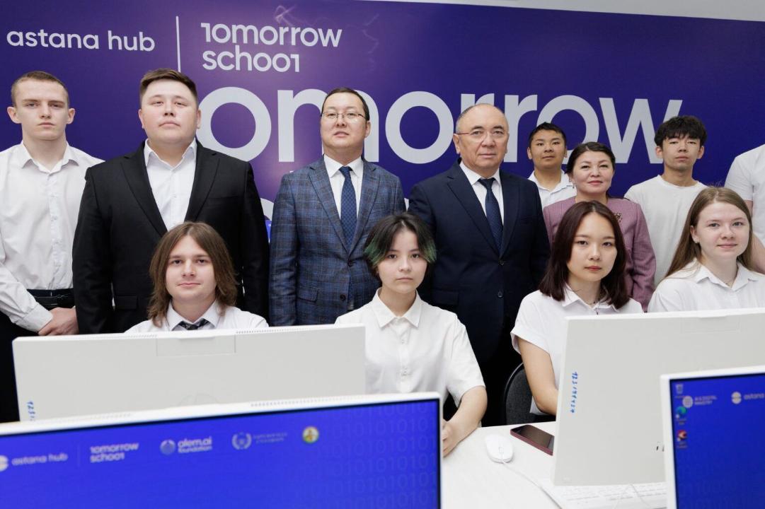 Қостанайда мұғалімсіз оқытатын IT-мектеп ашылды