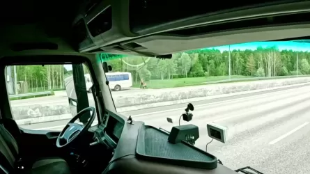 Между Москвой и Астаной запустили беспилотные грузовые автомобили