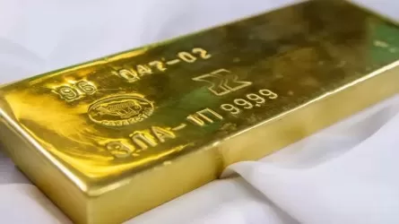 Золото восстанавливается после пятинедельного минимума 