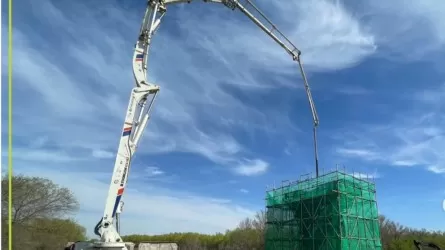В Астане началось возведение эстакады LRT в сторону Косшы