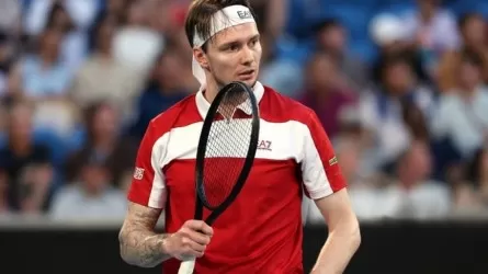 Александр Бублик пробился в полуфинал турнира ATP 250  