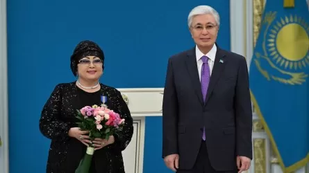 Кто из работников культуры и искусства получил награду из рук Токаева 