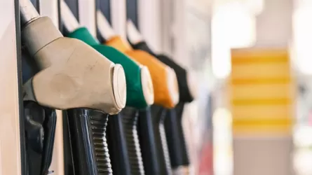 В Казахстане начались продажи удешевленного дизтоплива 
