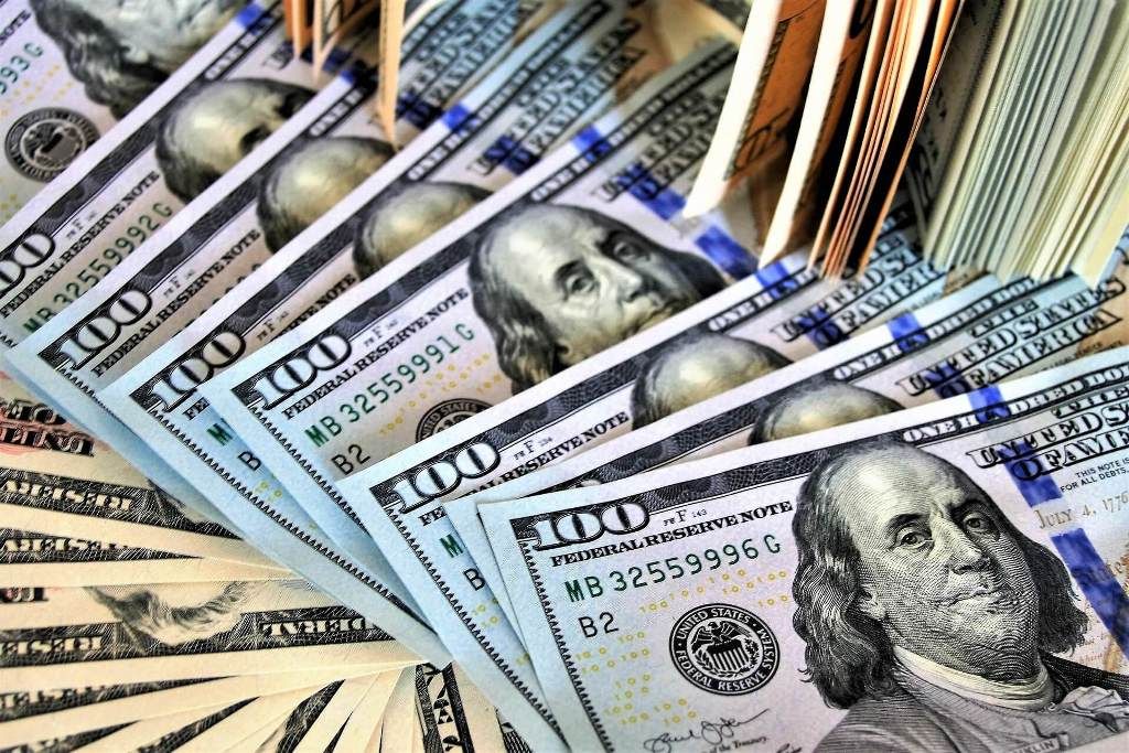 Ұлттық банк маусым айында 300 млн долларын сатпақ