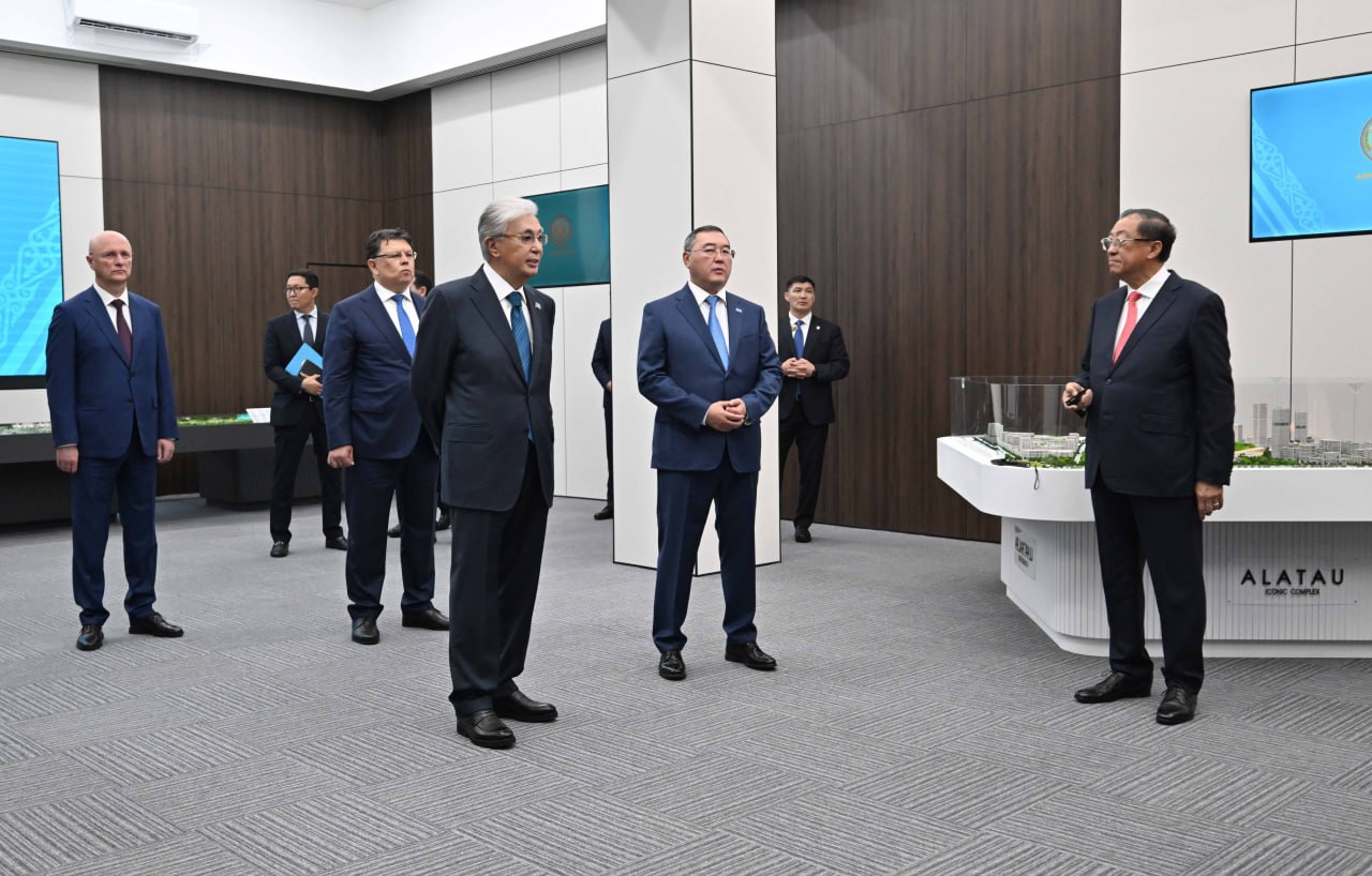 Каким будет город Алатау, показали президенту Казахстана 