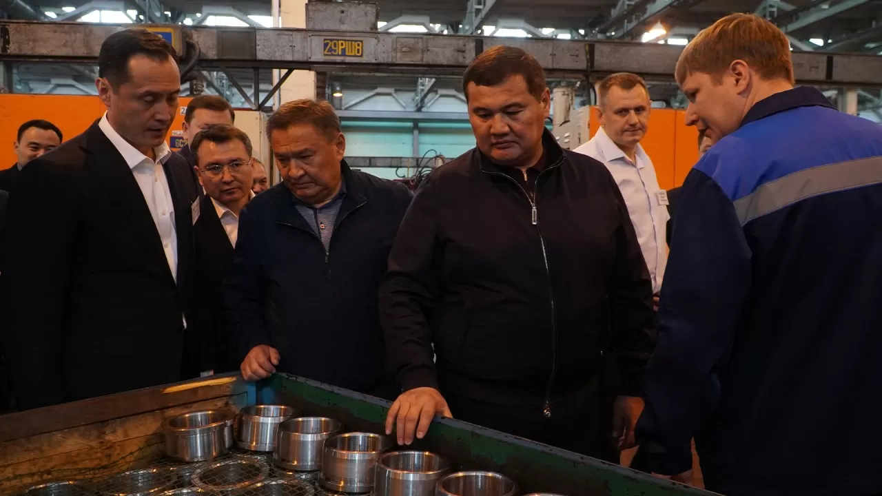 От новой ТЭЦ до современных производств: что увидел Нурлыбек Налибаев в Акмолинской области  
