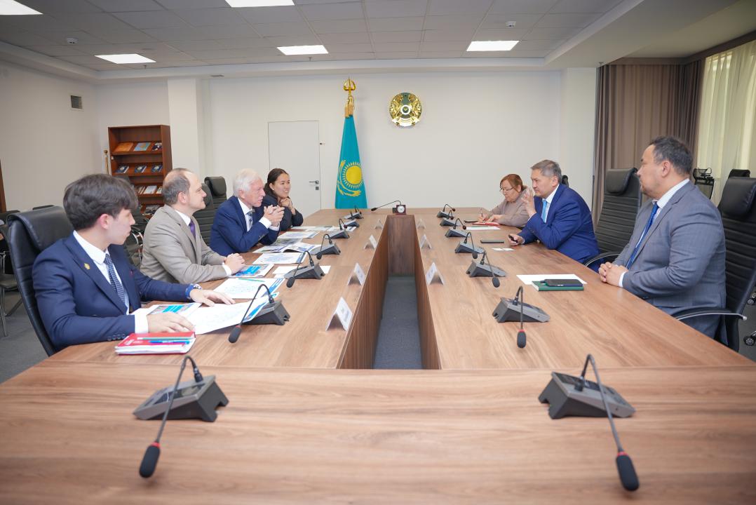 Қазақстан мен Малайзия жоғары білім саласындағы ынтымақтастықты кеңейтуді талқылады
