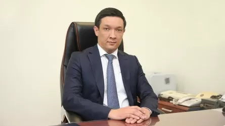 Один из помощников Токаева получил новую должность 