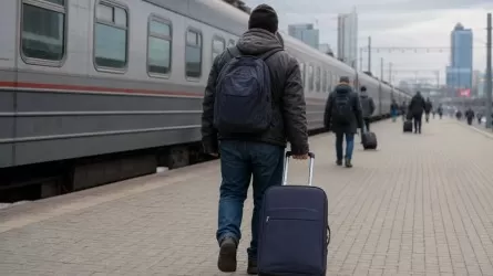 Иностранных специалистов обязали обучать казахстанцев