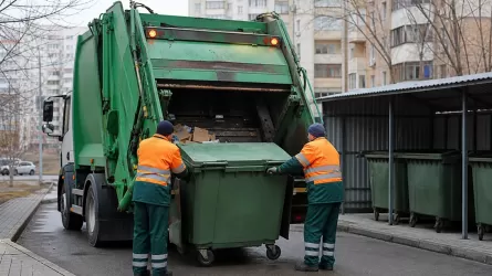 В Алматы пересмотрели тарифы на вывоз мусора: сколько будут платить жители 