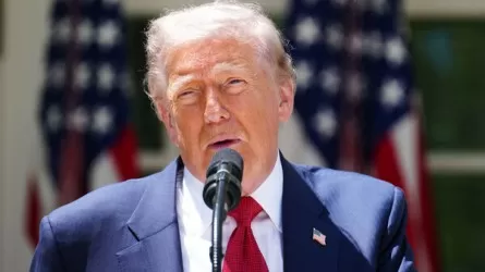 Трамп пообещал ответить за сбитый над Ормузским проливом вертолет