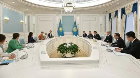 Токаев принял министра экономики и энергетики Германии 