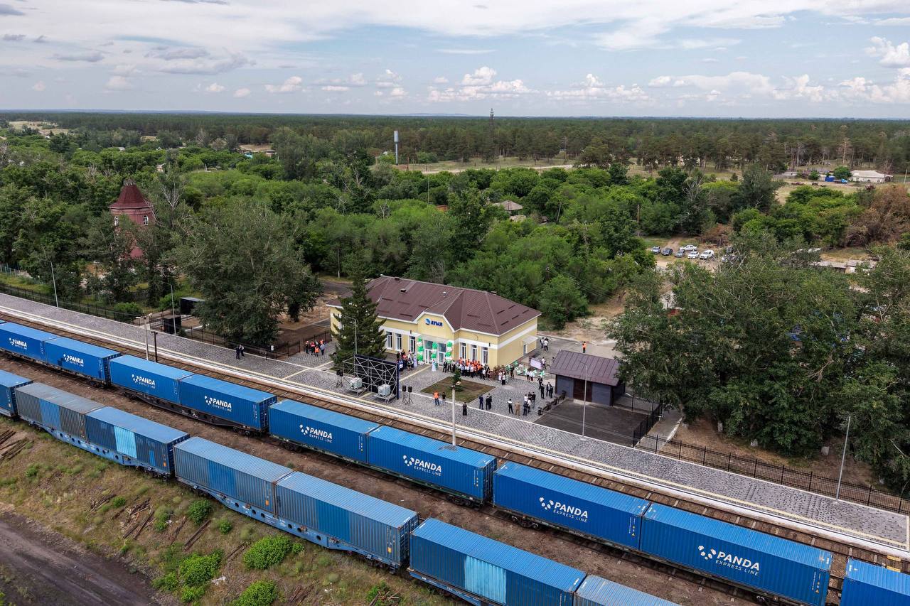 Жүз жыл бұрын салынған 2 вокзал жаңартылды