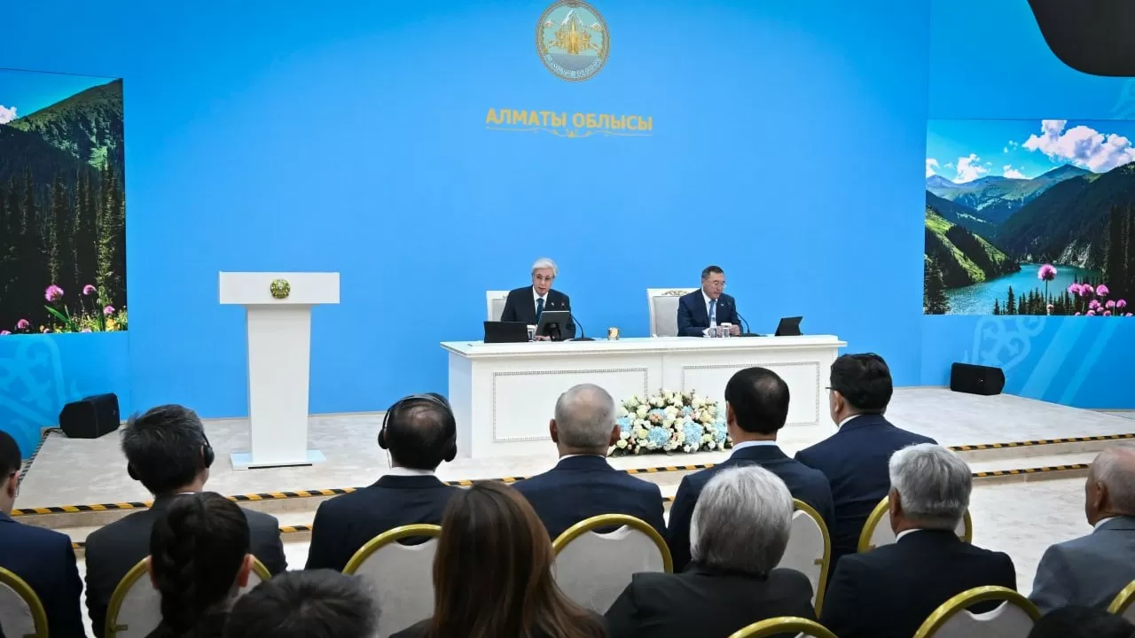 Алатау, критика правительства и "штрафстан": о чем говорил президент 