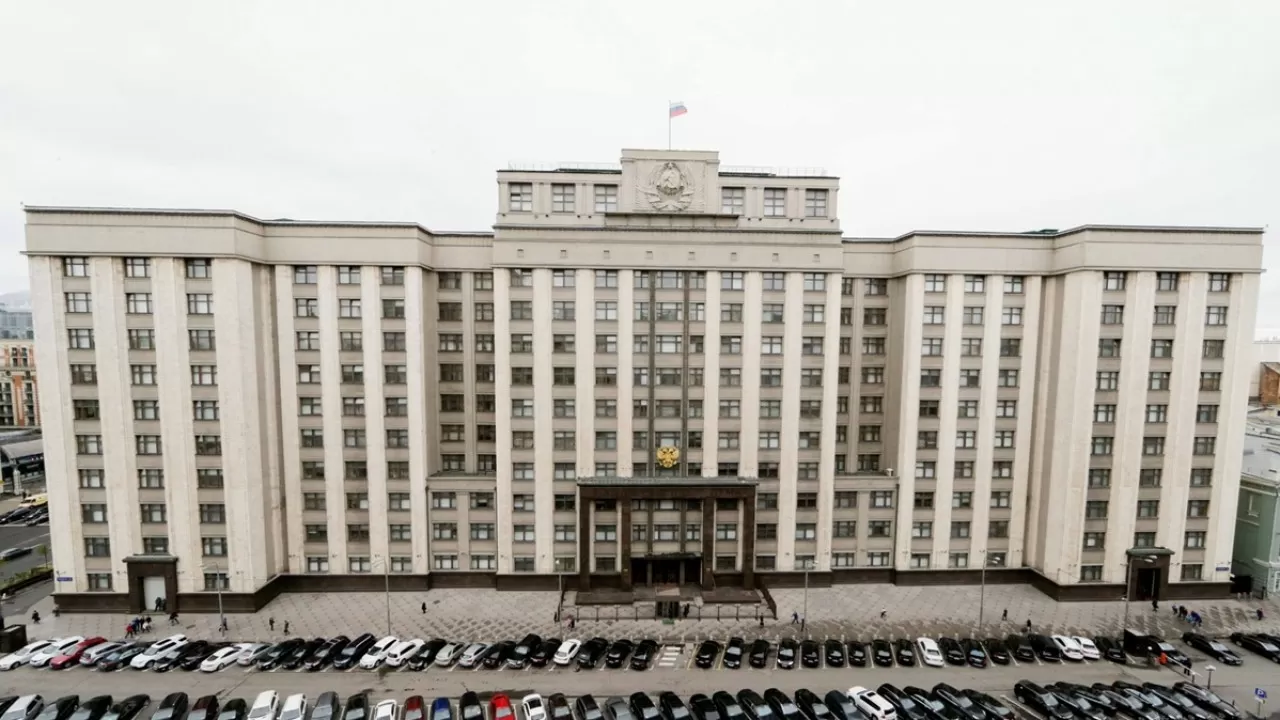 Пошлины на прием в гражданство России повысили в 12 раз