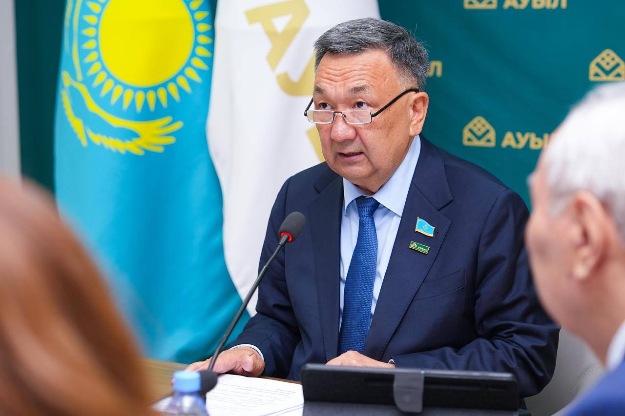 Кезектен тыс съезде &laquo;Ауыл&raquo; партиясының төрағасы ауысты