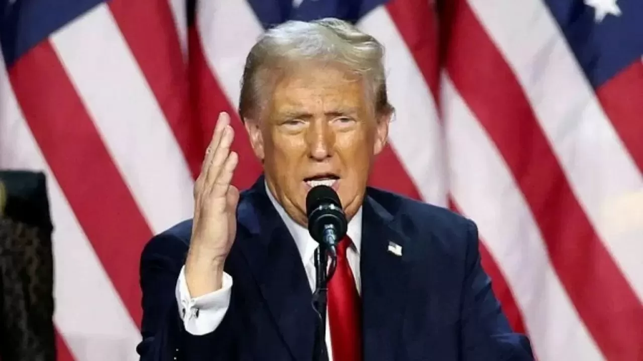 Трамп объявил новую торговую войну Канаде
