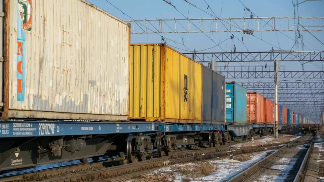 Россия сняла запрет на транзит казахстанской серы