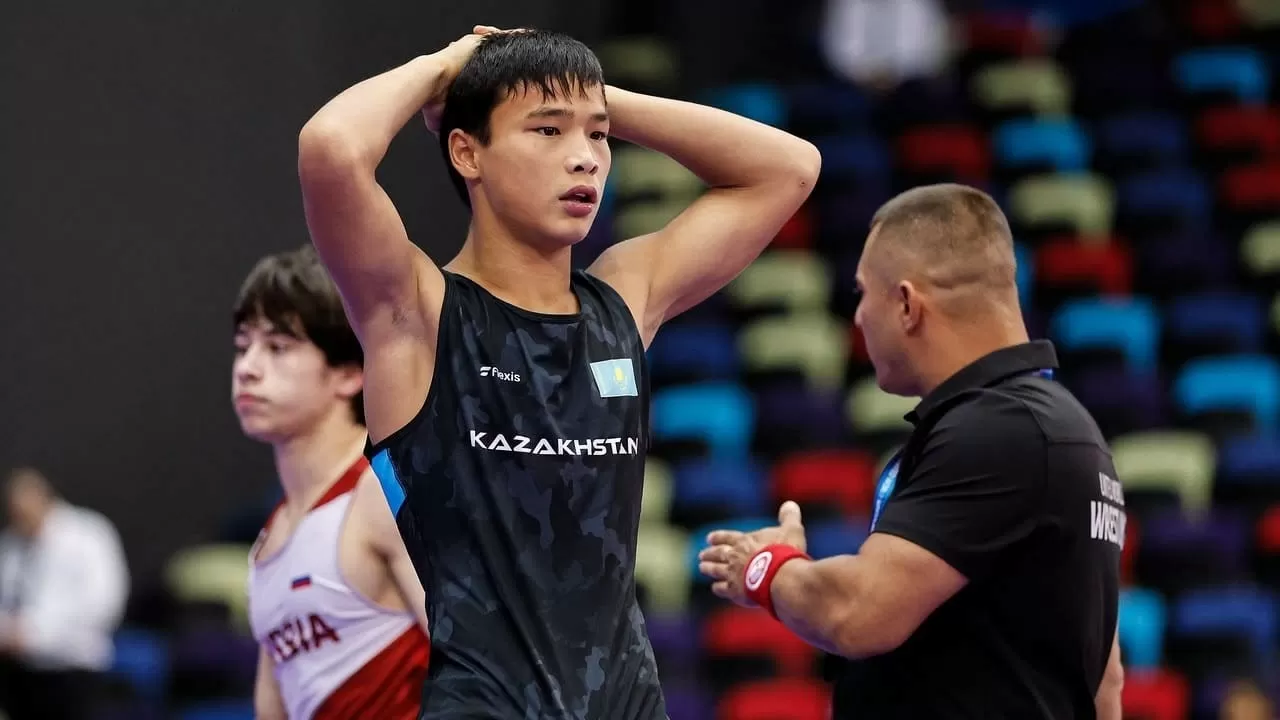  Дияр Аманали завоевал "золото" чемпионата мира по греко-римской борьбе