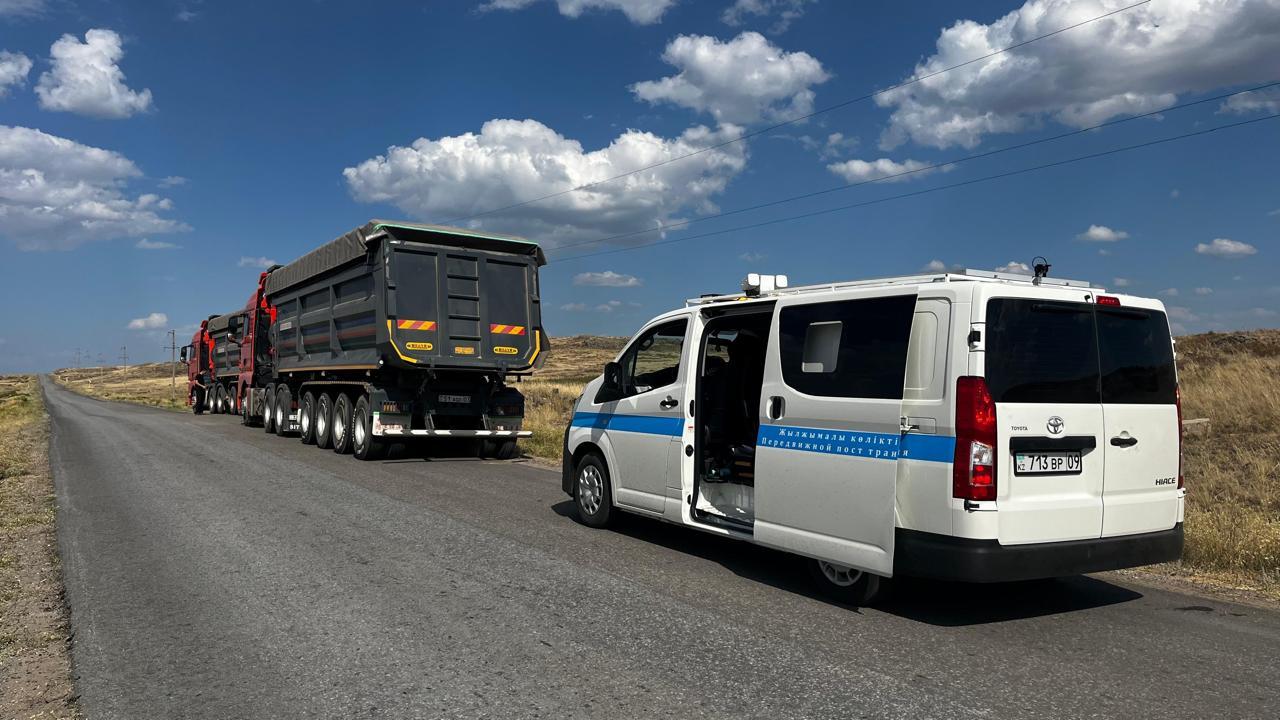 Аптап ыстықта ауыр жүк көліктерінің қозғалысына шектеу енгізілді