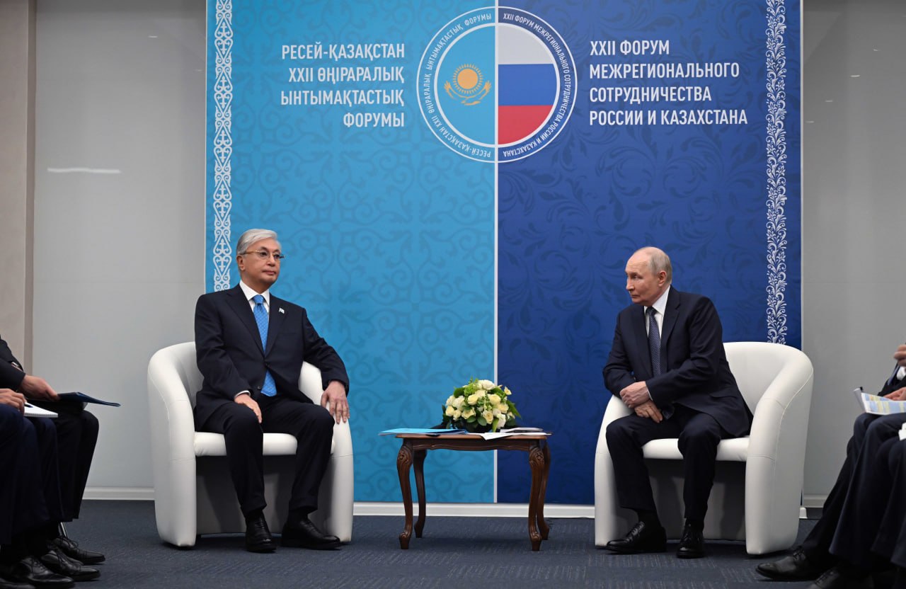&laquo;Уақытша тоқтатқан дұрыс&raquo;: Мемлекет басшысы Ресей мен Украина қақтығысы жайлы пікір білдірді