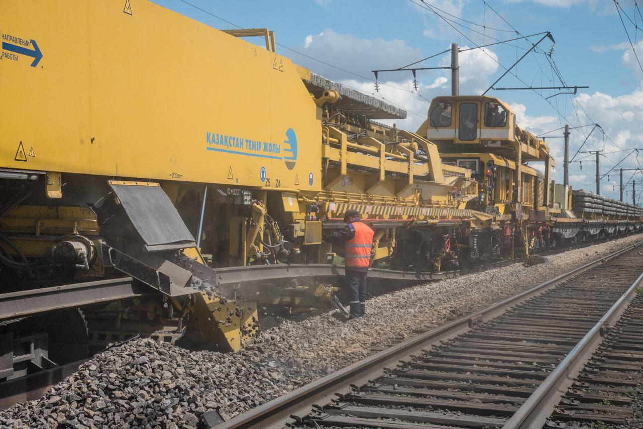Бейнеу &ndash; Маңғыстау теміржол учаскесінде жер төсемі сырғыды