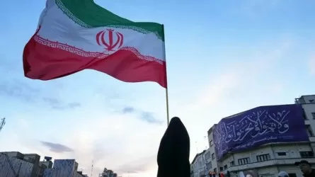 Иран прекращает удары по странам Персидского залива 