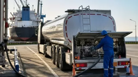 Россия не обращалась к Казахстану с просьбами продать топливо 