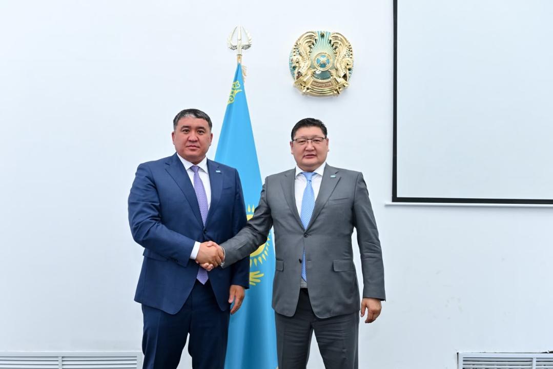 &laquo;Әлем барысы&raquo; атанған балуан Аягөз ауданына әкім болды