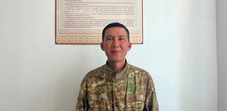"Үйін сағынып, кетіп қалған": Өскеменде жоғалған сарбаз табылды
