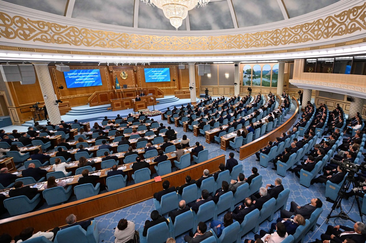 Құрылтай еліміздің заңнамасын заман талабына сай жаңғыртуы керек &ndash; Президент