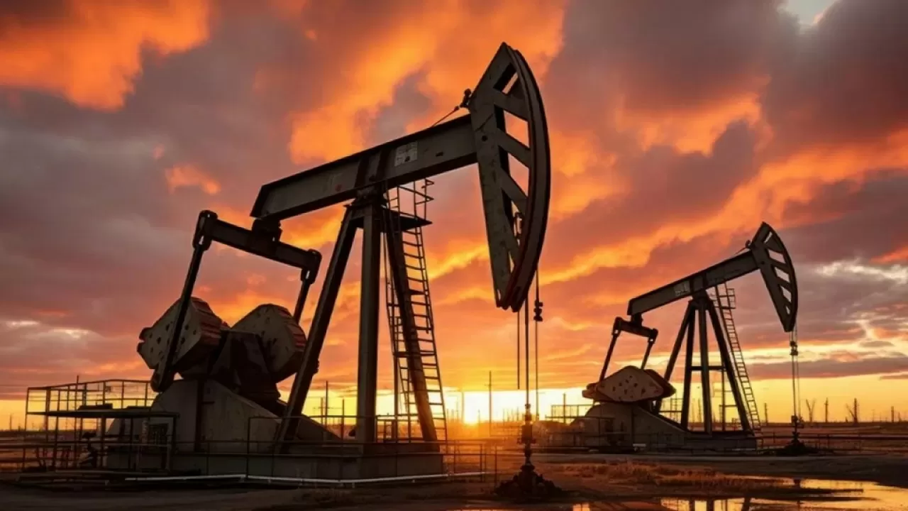 Нефть приблизилась к 94 долларам из-за угроз новых перебоев 
