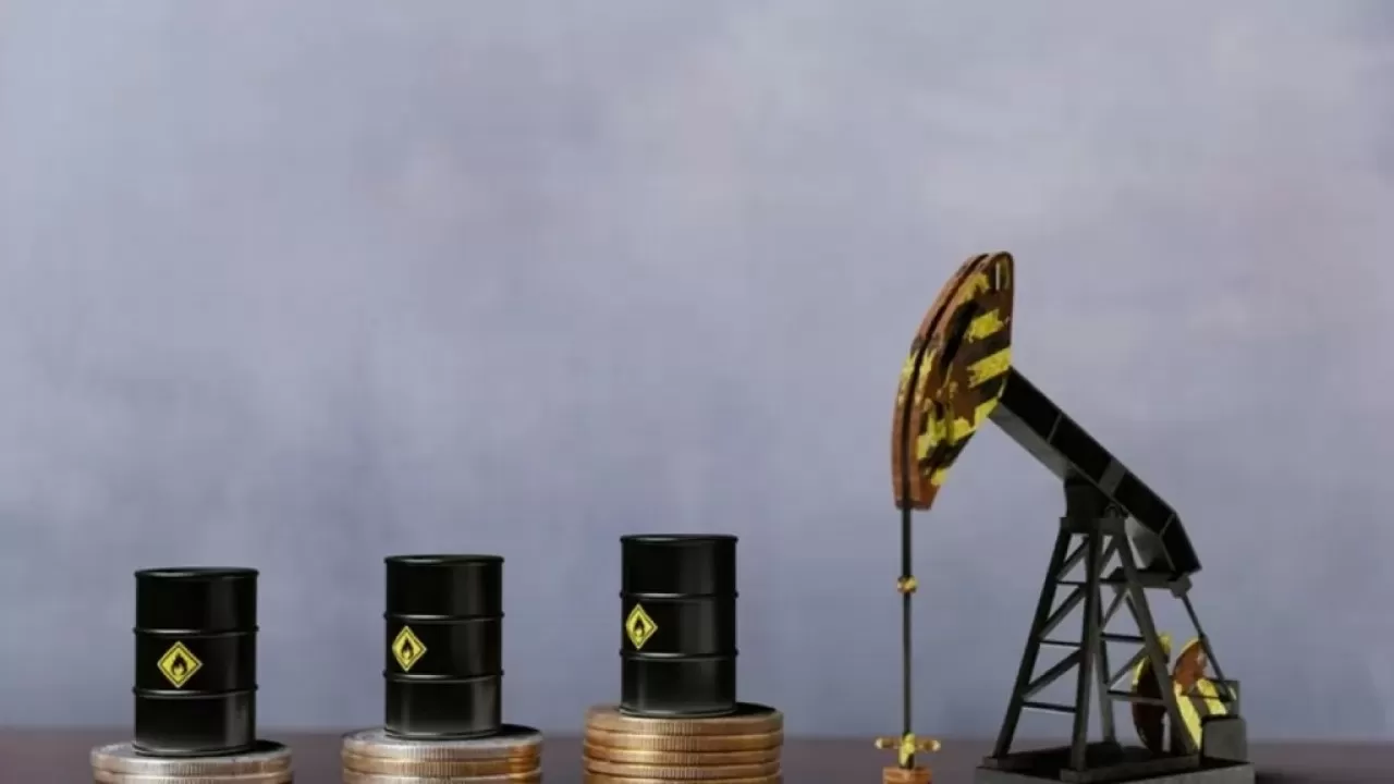 Нефть дорожает четвертый день 