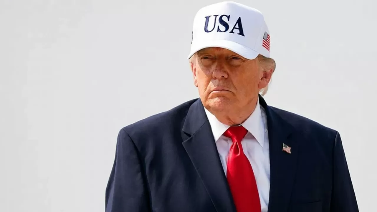 Трамп решил заработать на своих публикациях в Truth Social 