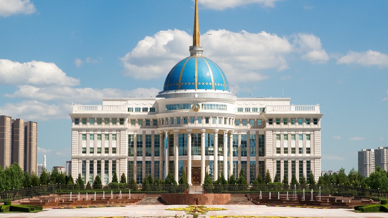 Токаев поздравил руководство Пакистана с Днем независимости  