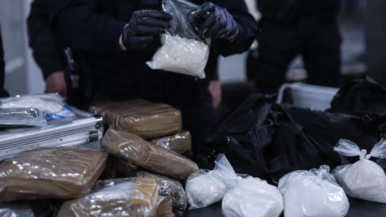 432 кг наркотиков и 21 лаборатория: прокуратура раскрыла масштаб наркоборьбы