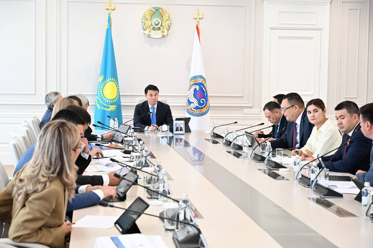 Алматыға күн сайын 800 мың адам қатынайды