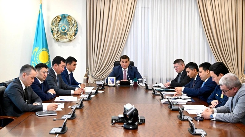 Нұрлыбек Нәлібаев теміржол вокзалдарын жаңғырту бойынша тапсырмалар берді