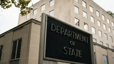 США поставили на паузу иммиграционные визы: посольства отменяют собеседования