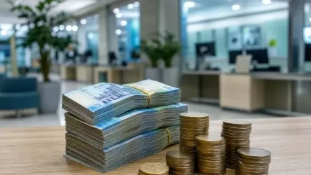 Деньги на депозитах казахстанцев начнут приносить меньше 