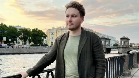 &laquo;ИИ забирает работу за кадром, а в кадре &ndash; всегда живой человек&raquo;: продюсер Даниил Сидоров о новых принципах создания контента на YouTube 