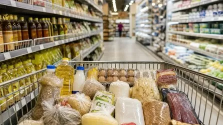 Власти раскрыли, сколько казахстанских продуктов продается в магазинах 