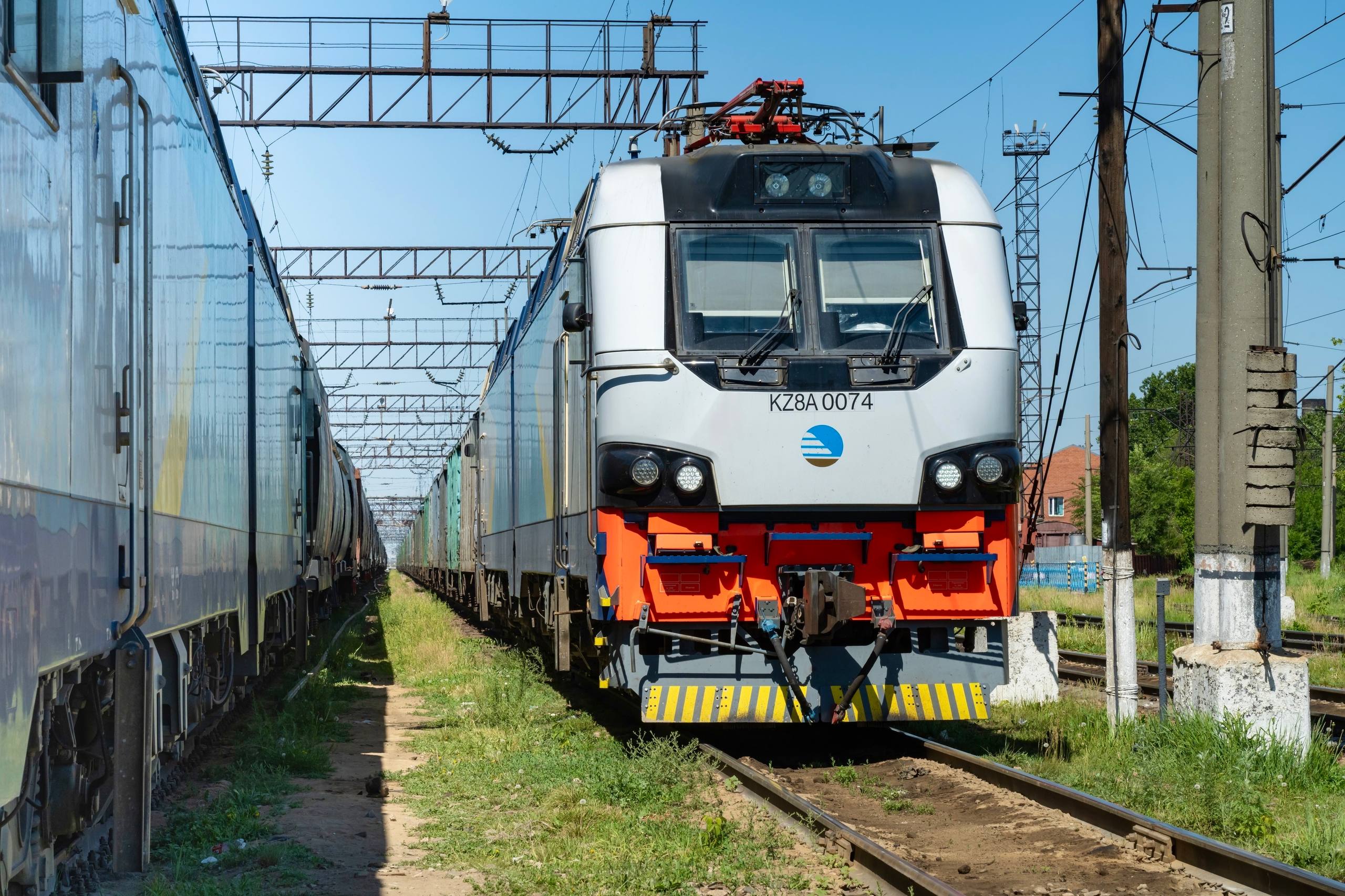 ҚТЖ паркі 159 жаңа локомотивпен толықты